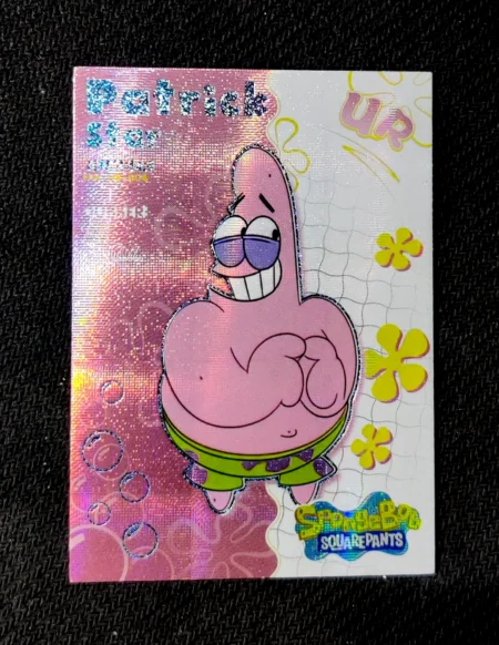 carte ultra rare UR n°04 provenant du TCG Bob L'Éponge Premium (série 1)